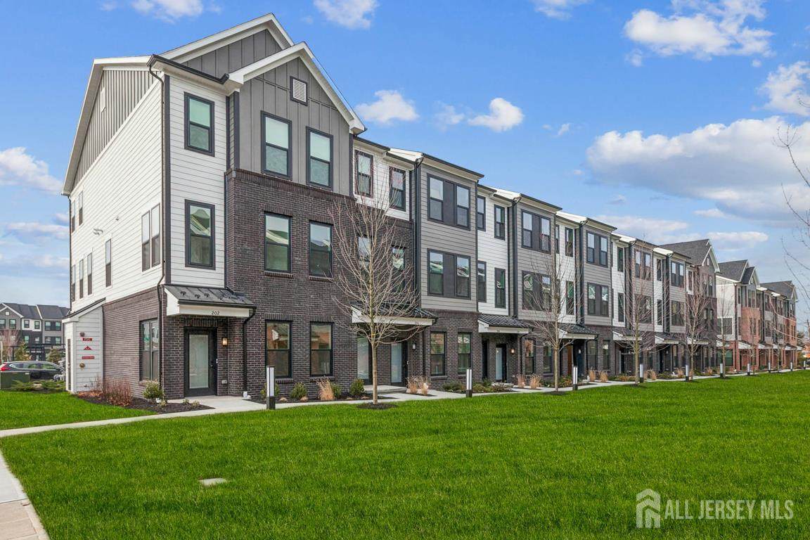 214 Jessie Place - Photo 1