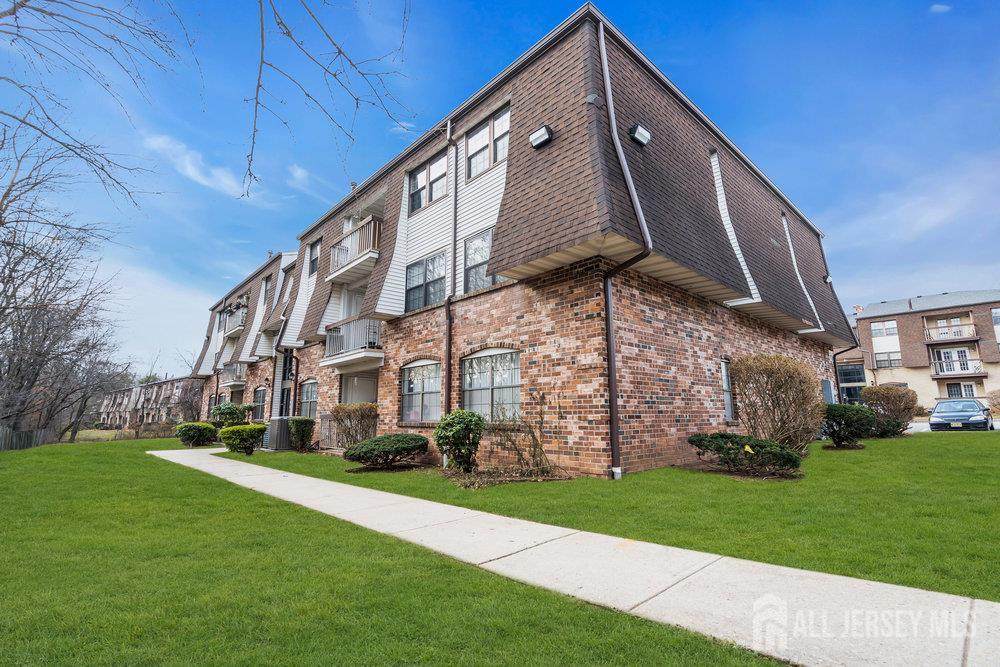 603 Green Hollow Drive - Photo 1