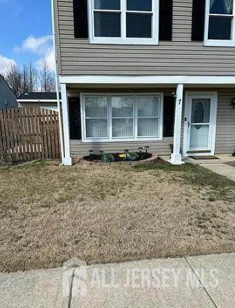 7 Logan Court - Photo 1