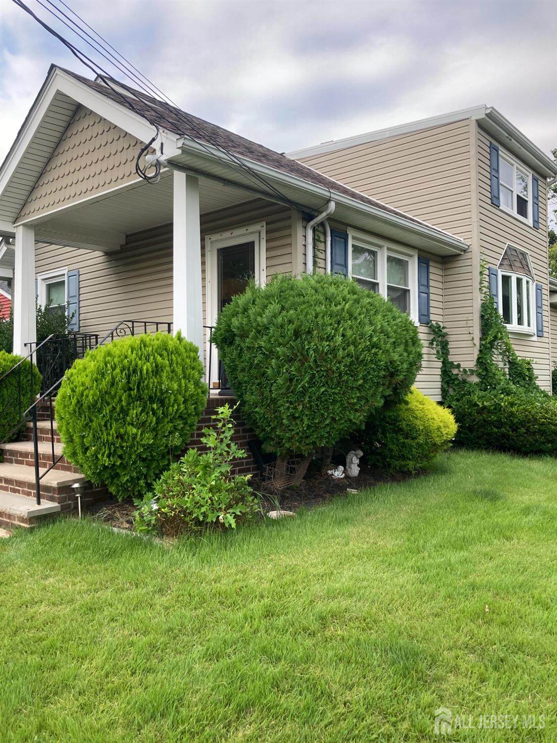 89 Hickory Street - Photo 1