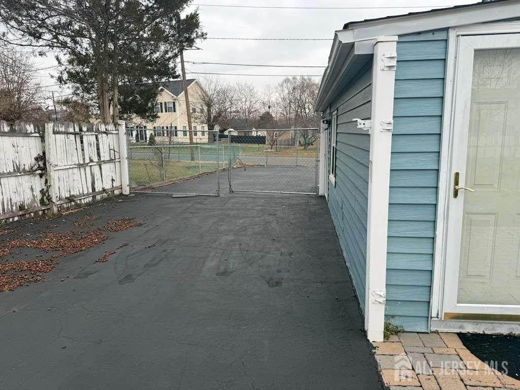 https://bt-photos.global.ssl.fastly.net/middlesexnj/orig_boomver_1_2609407R-2.jpg