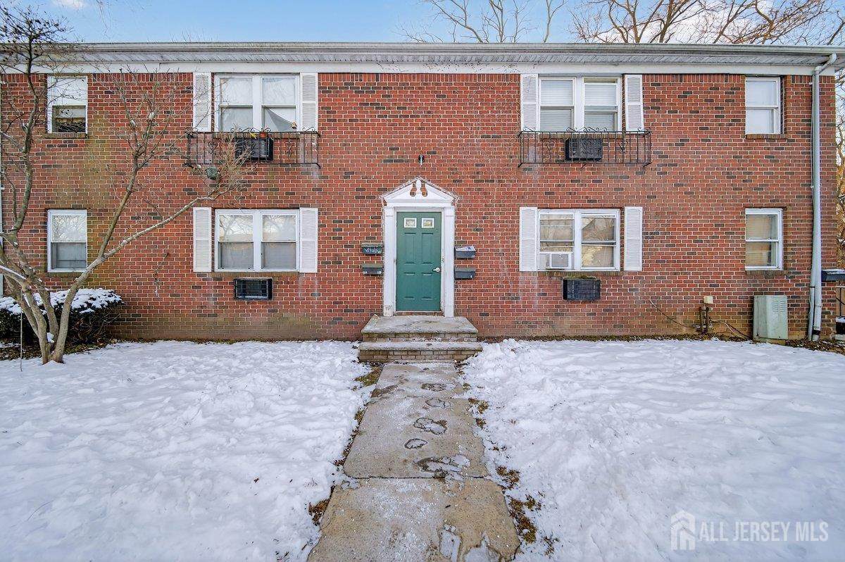 289 Main Street - Photo 1