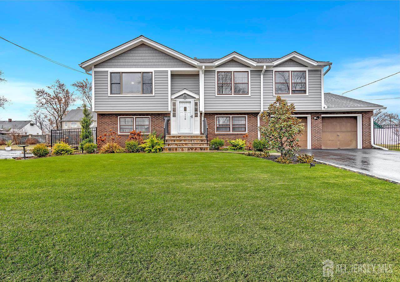 118 Arlington Avenue - Photo 1