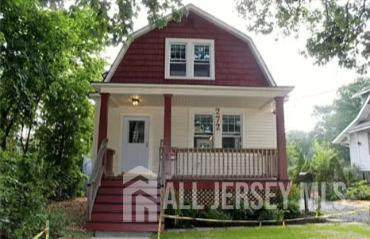 272 Lake Avenue - Photo 1