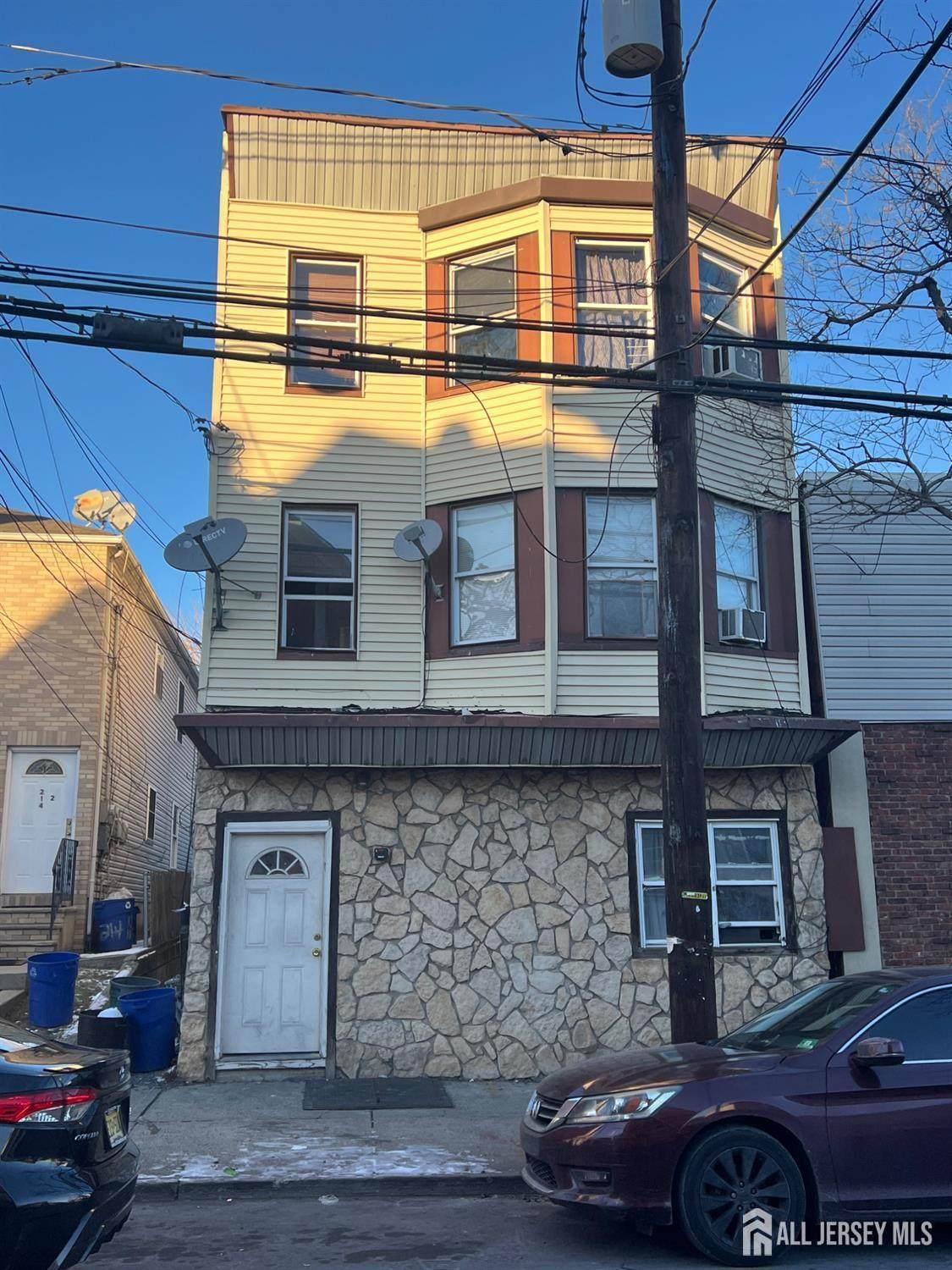 212 Hall Avenue - Photo 1