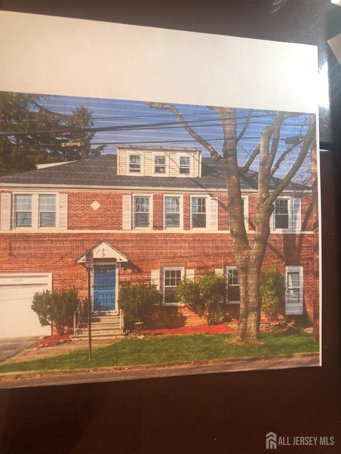 2249 Evergreen Avenue - Photo 1