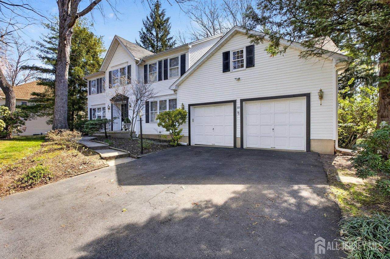 15 Cherokee Road - Photo 1
