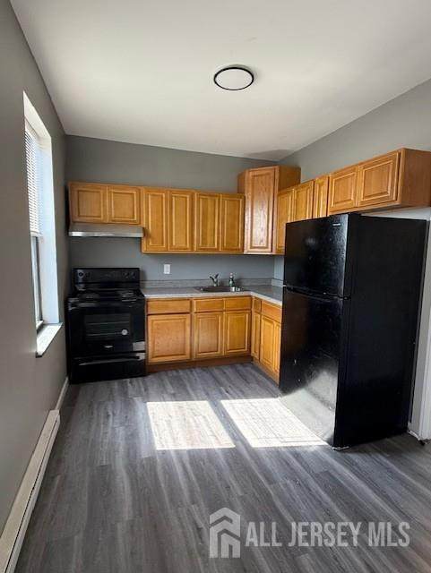 439 Barclay Street - Photo 1