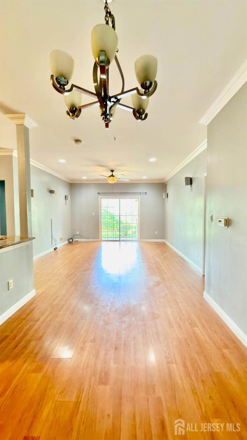 914 Del Negro Court - Photo 1