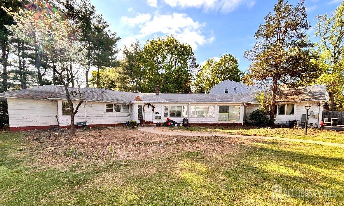200 Cedar Avenue - Photo 1