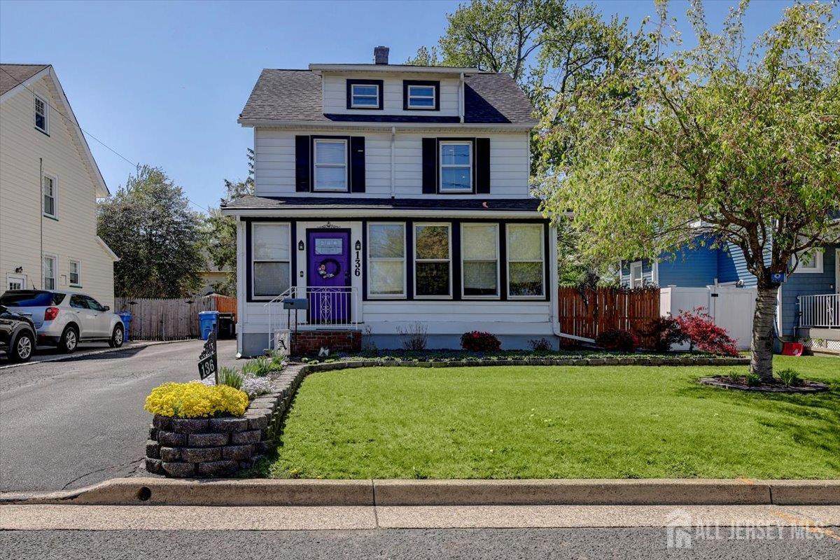 136 Sprague Avenue - Photo 1