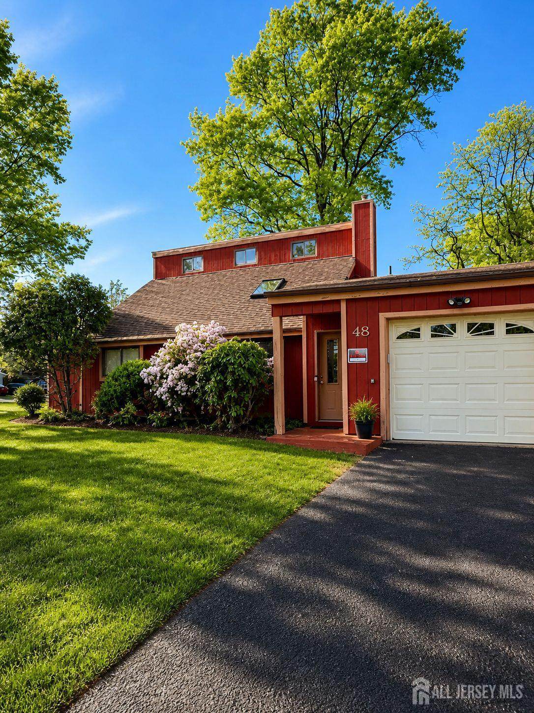 48 Wayne Avenue - Photo 1