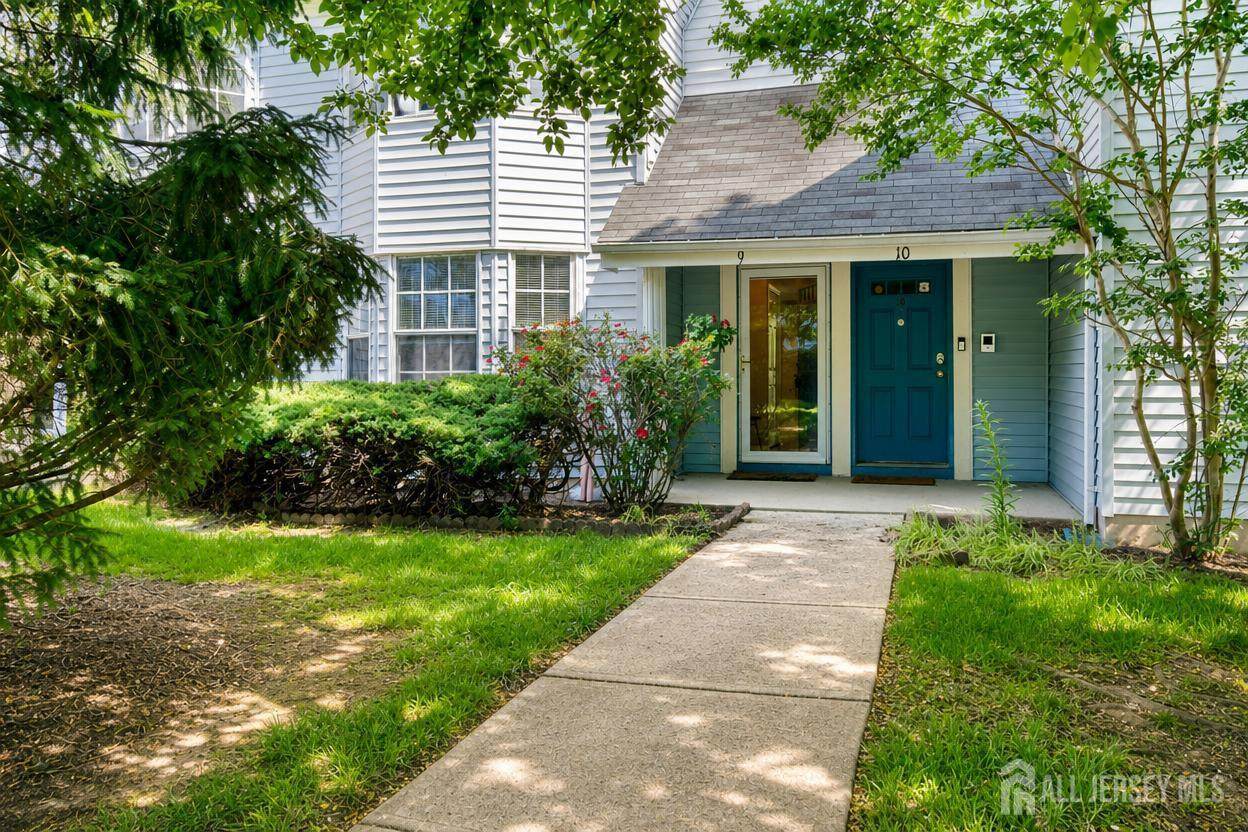 9 Tanglewood Court - Photo 1