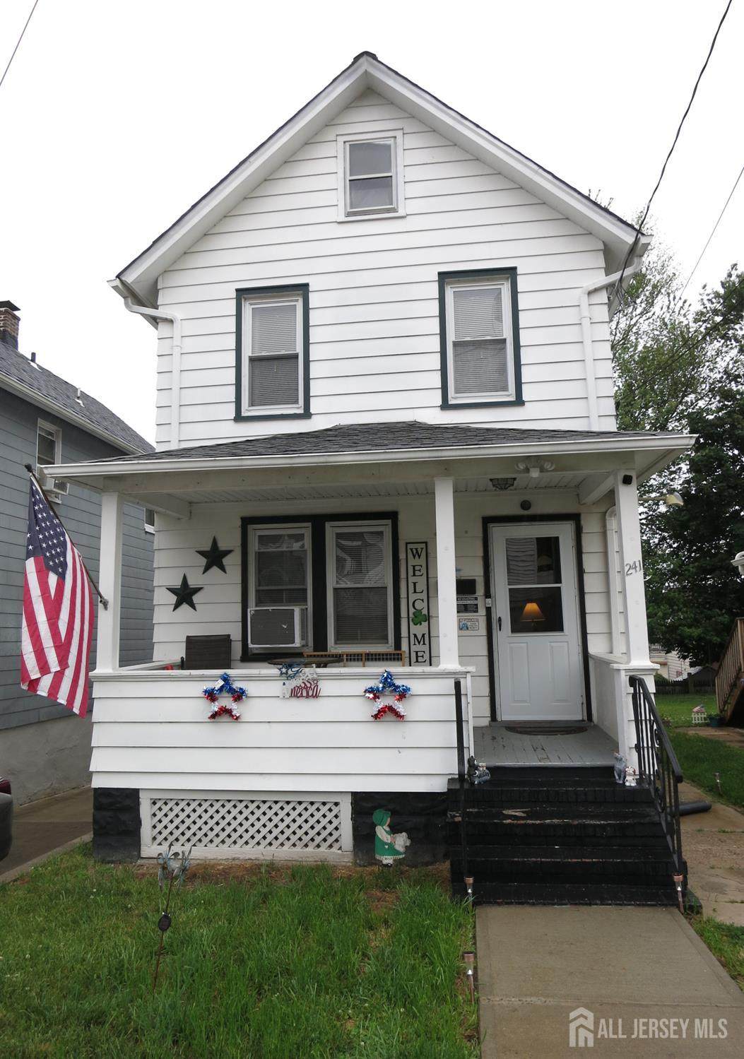 241 Walnut Street - Photo 1