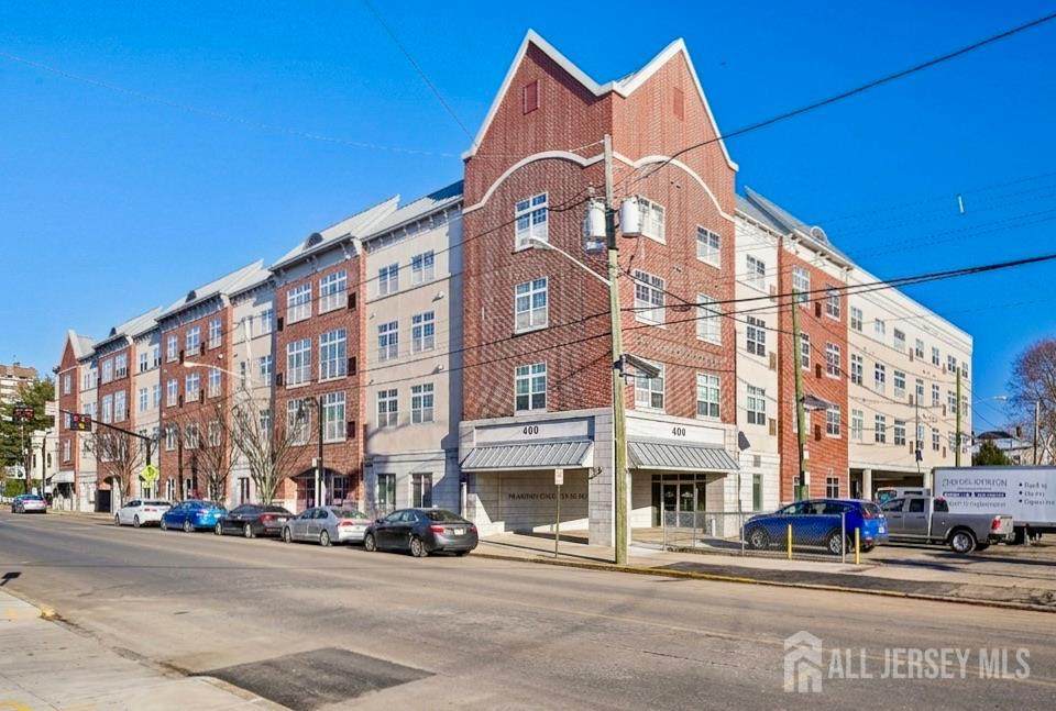 400 E Front Street - Photo 1