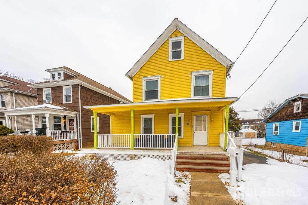 88 Woodbridge Avenue - Photo 1