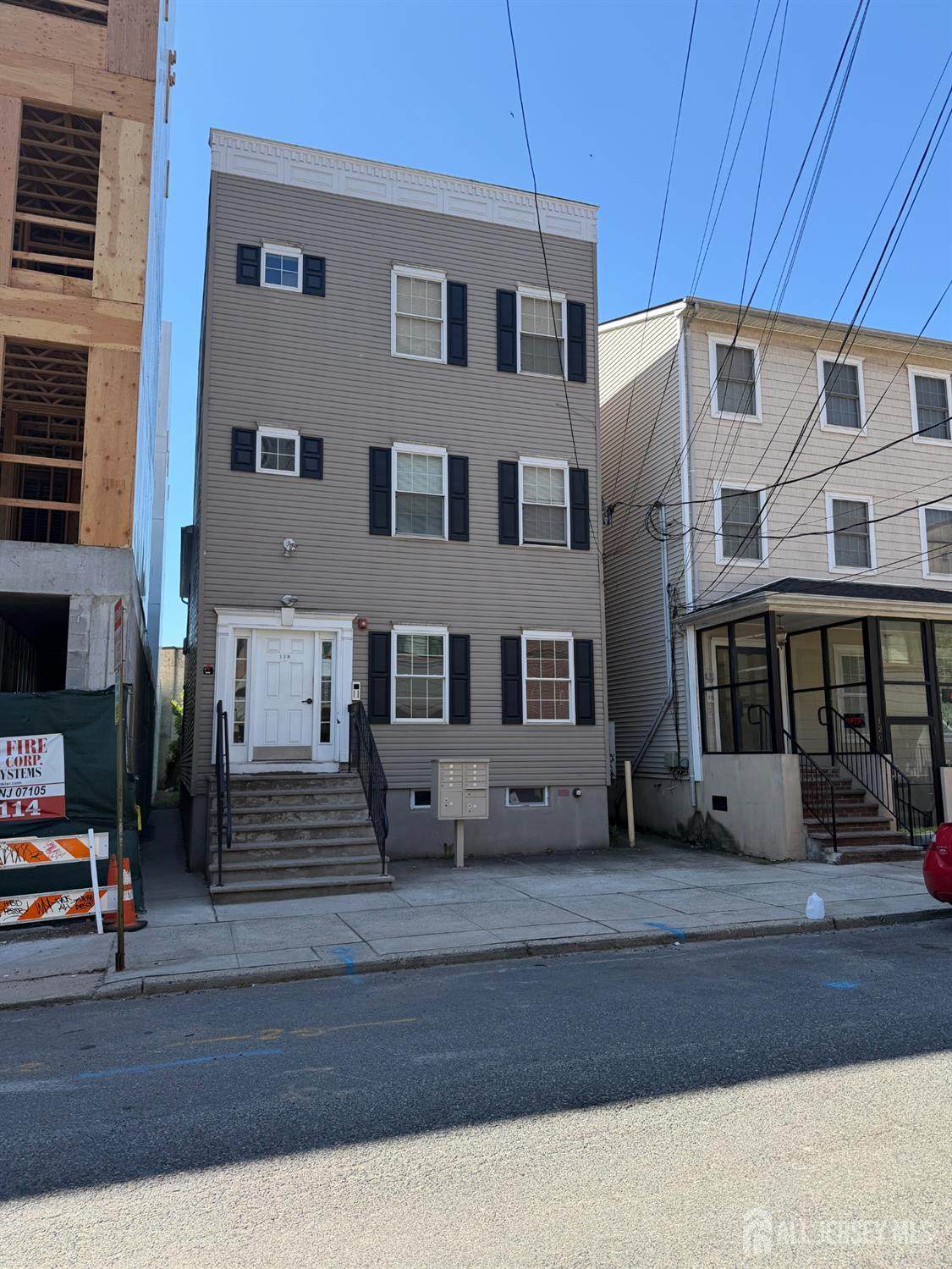 118 Bayard Street - Photo 1