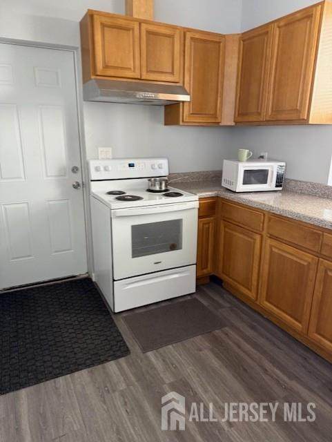 439 Barclay Street - Photo 1
