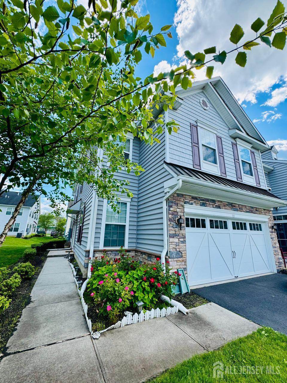 11 Morris Lane - Photo 1
