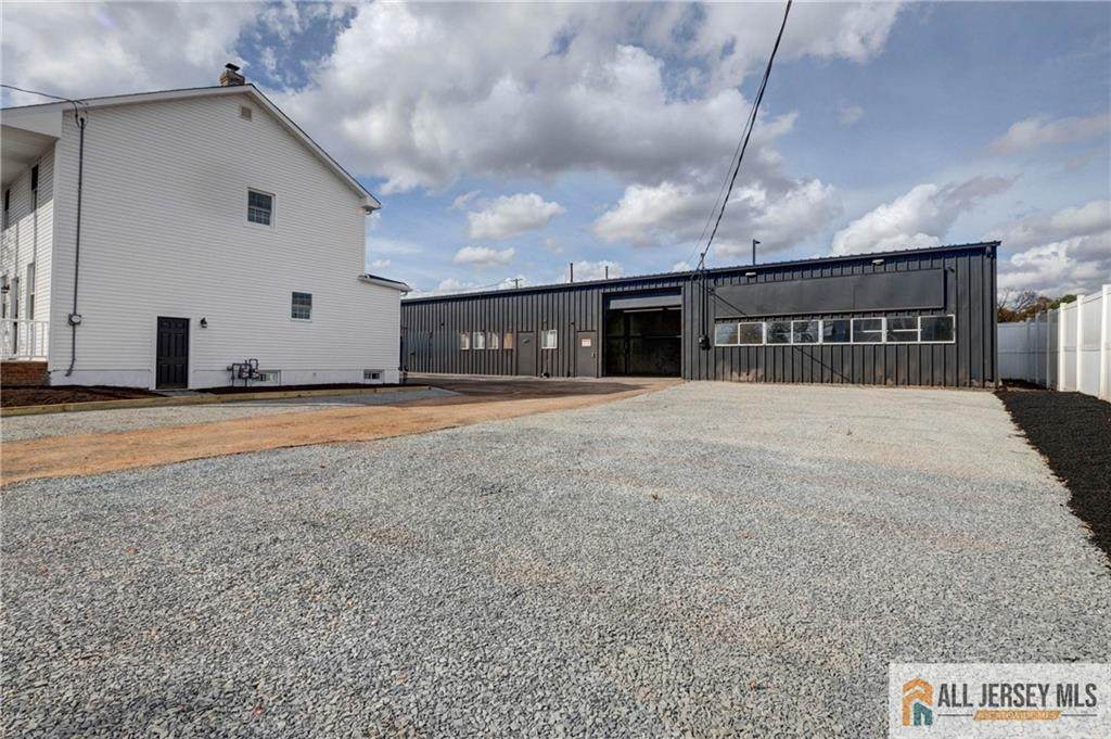 12 Jansen Avenue - Photo 1