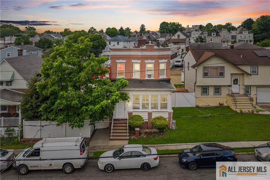 435 Ashley Street - Photo 1