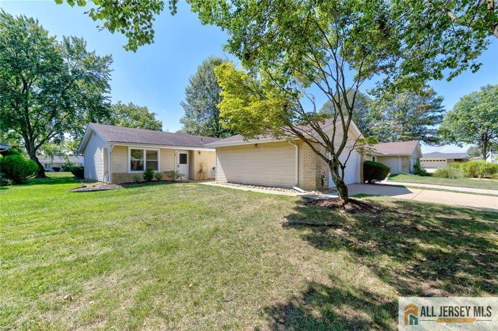 301 Yardley Drive - Photo 1