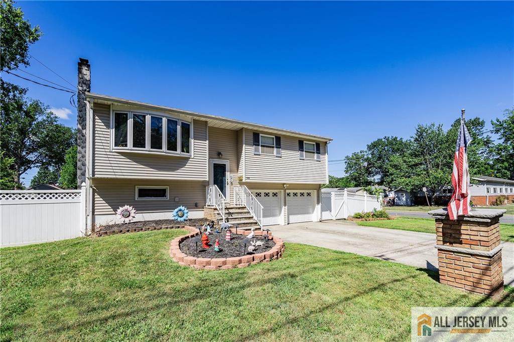 900 Washington Avenue - Photo 1