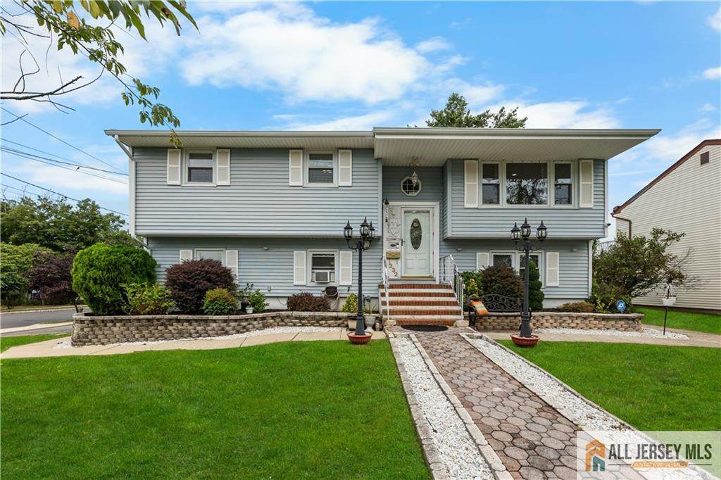 232 Evans Avenue - Photo 1