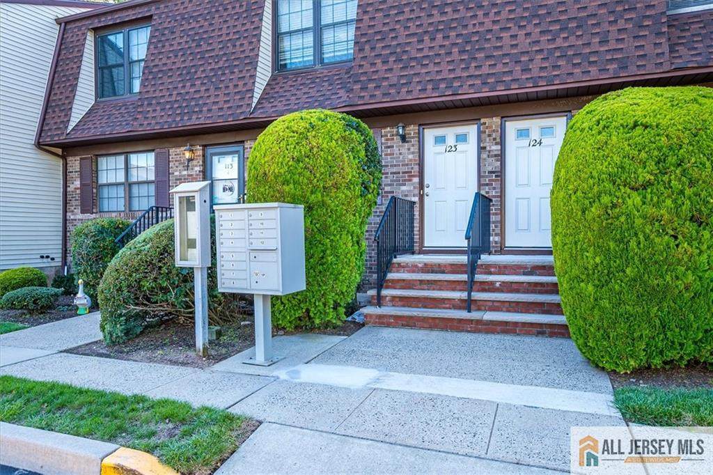 123 Dunham Avenue - Photo 1