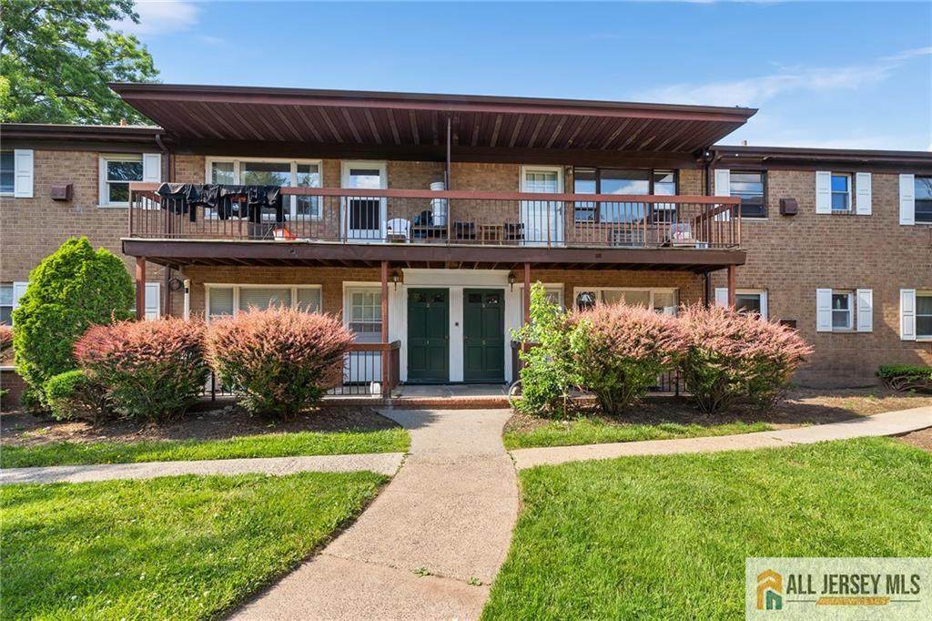 55 Gills Lane - Photo 1