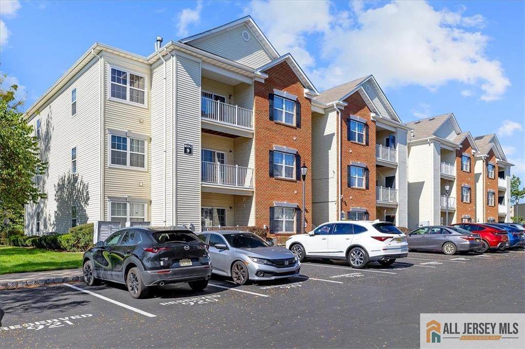 932 Del Negro Court - Photo 1