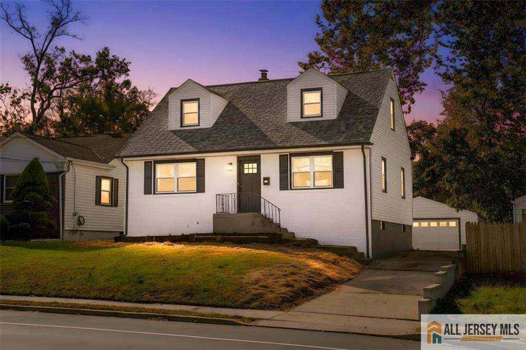 314 Easton Avenue - Photo 1