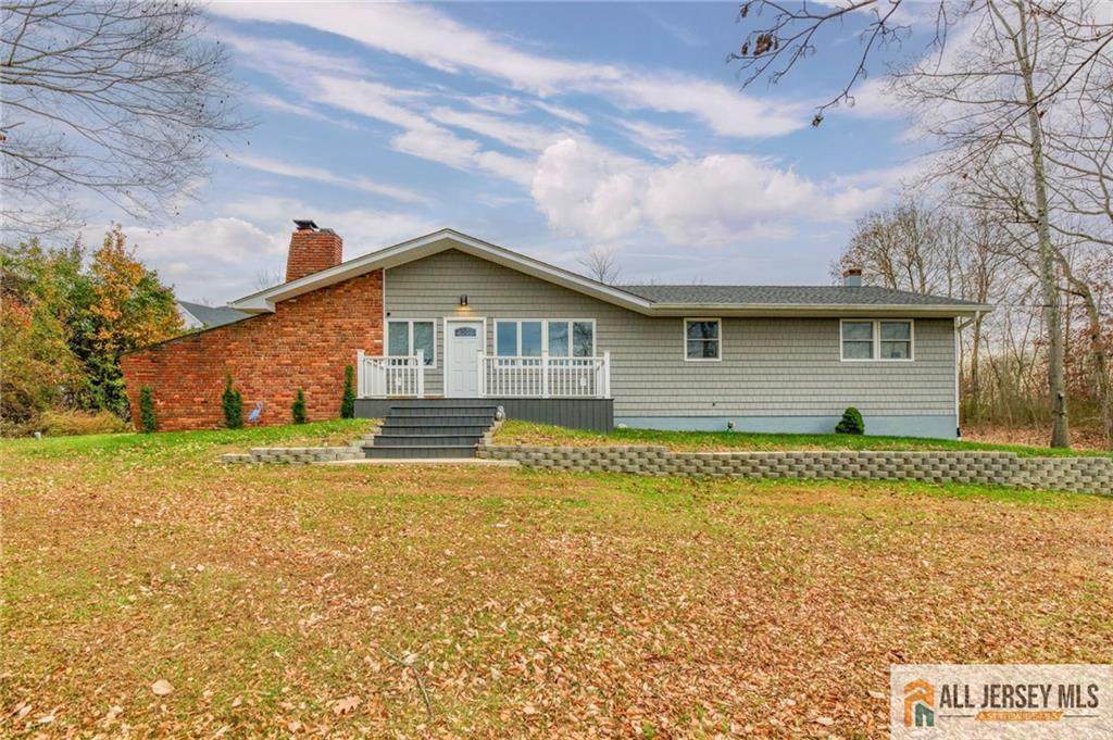 131 Pergola Avenue - Photo 1