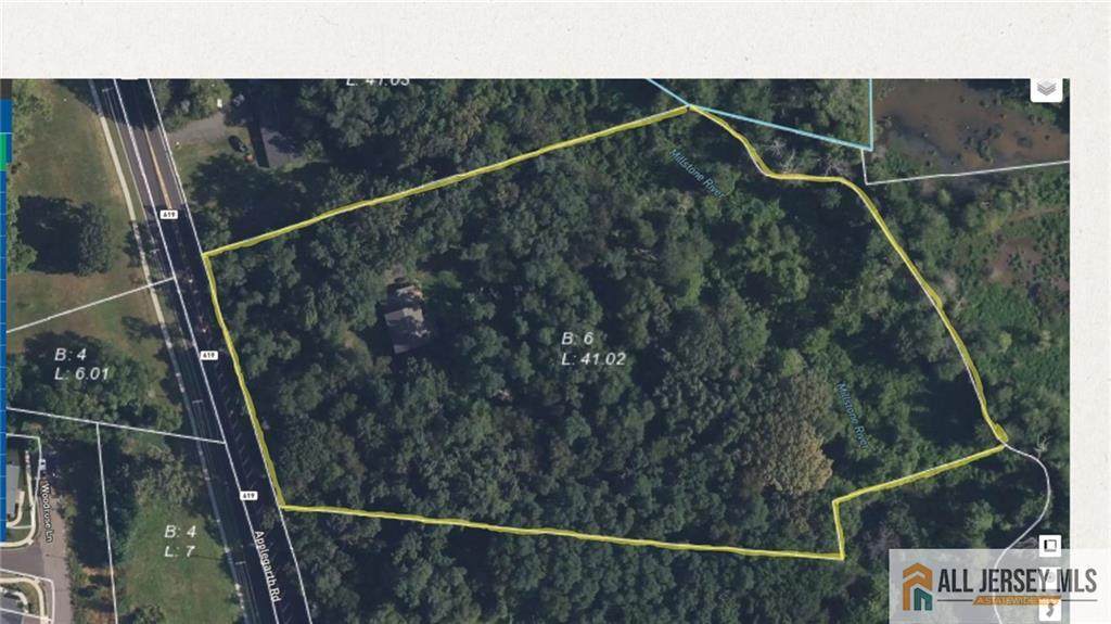 123 Applegarth Road - Photo 1