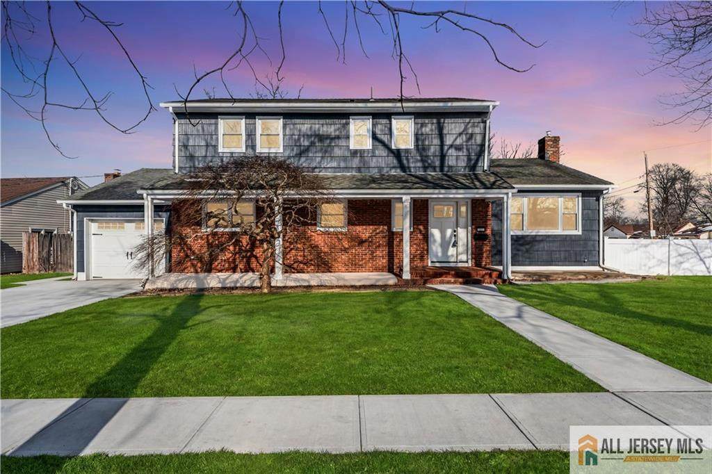 27 Sheppard Place - Photo 1