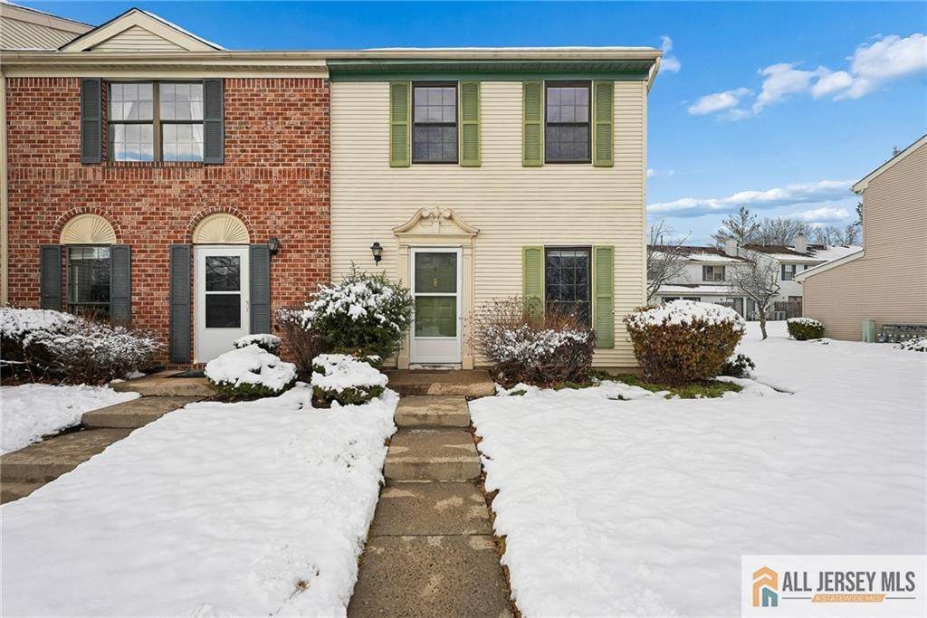 8 Marsh Court - Photo 1