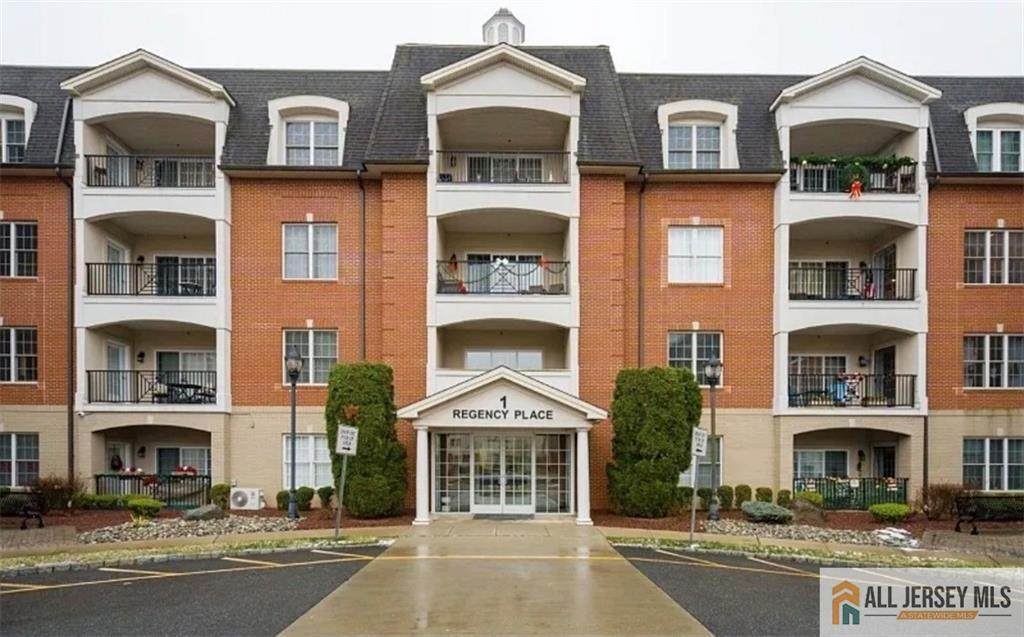 315 Regency Place - Photo 1