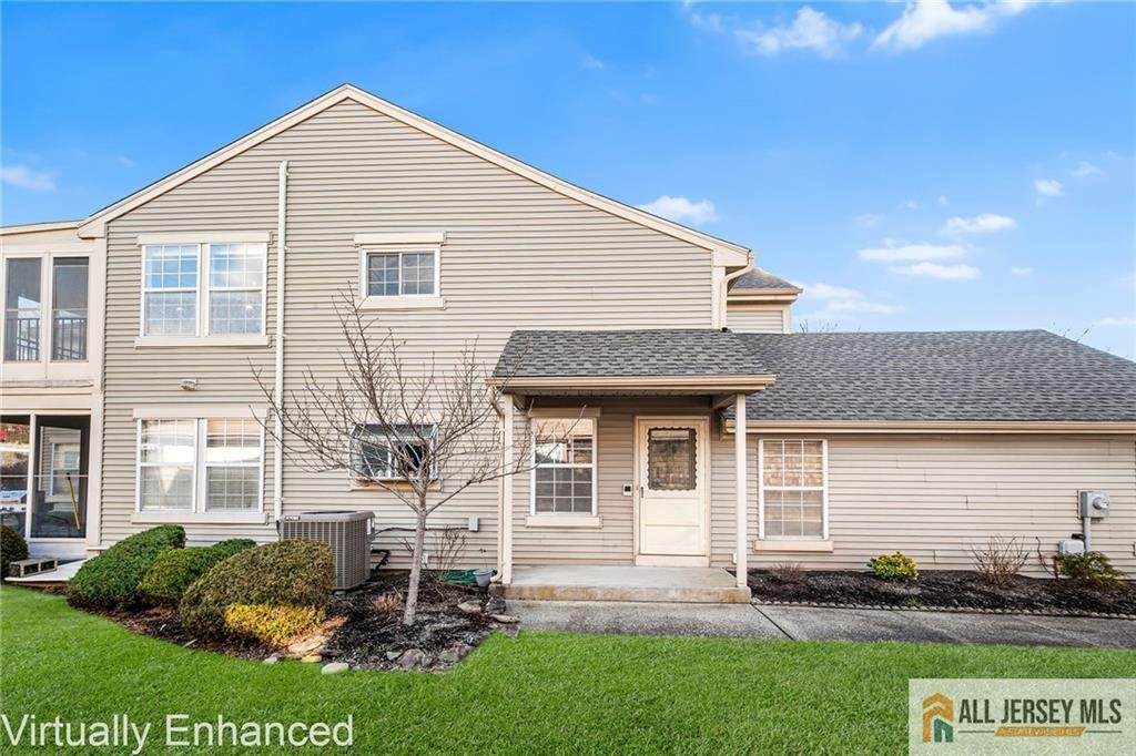 11 Rothwell Drive - Photo 1