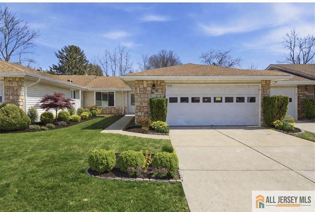 780 Ardmore Road - Photo 1