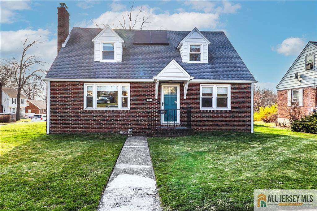 75 Grant Avenue - Photo 1