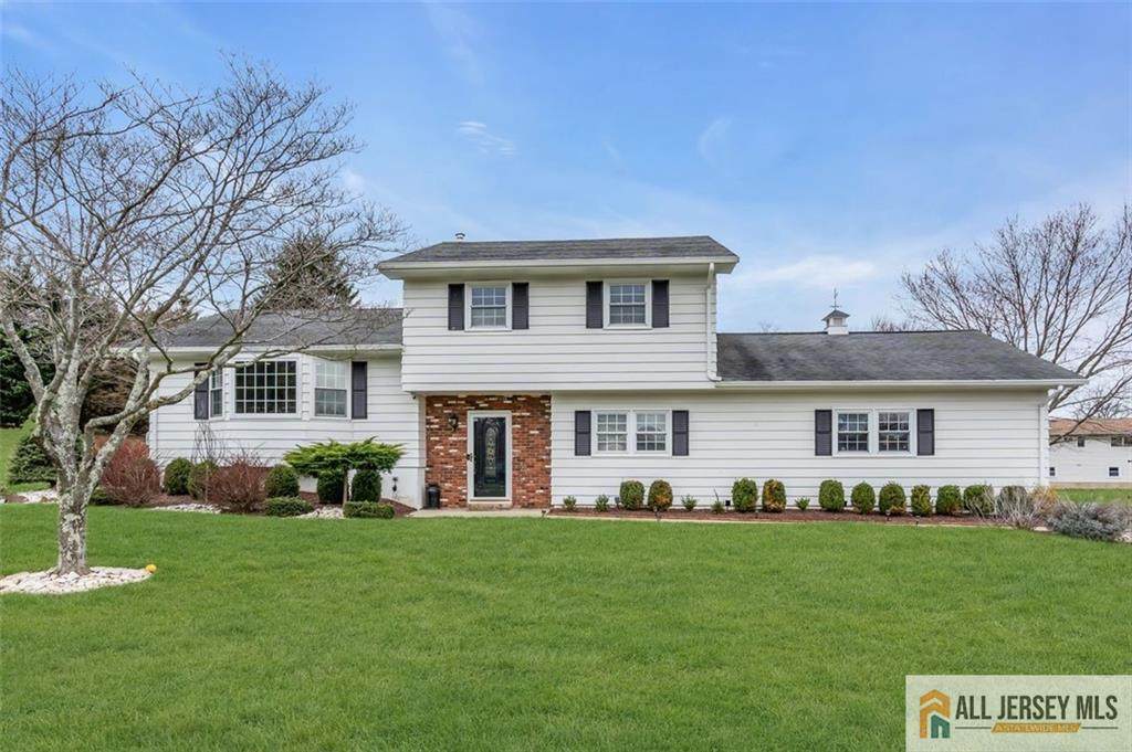 5 Travis Court - Photo 1
