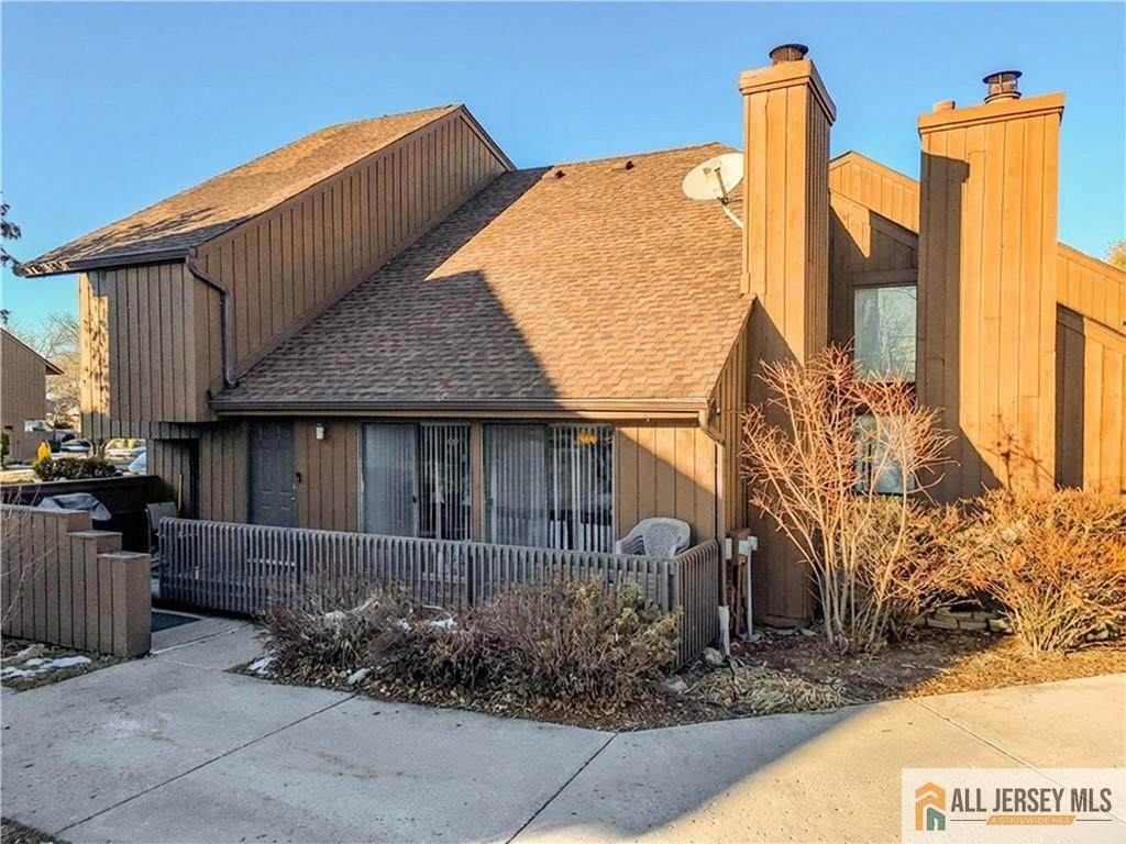 9 Kingsberry Drive - Photo 1