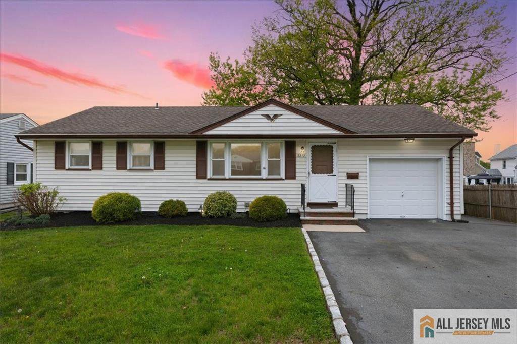 3212 Park Avenue - Photo 1