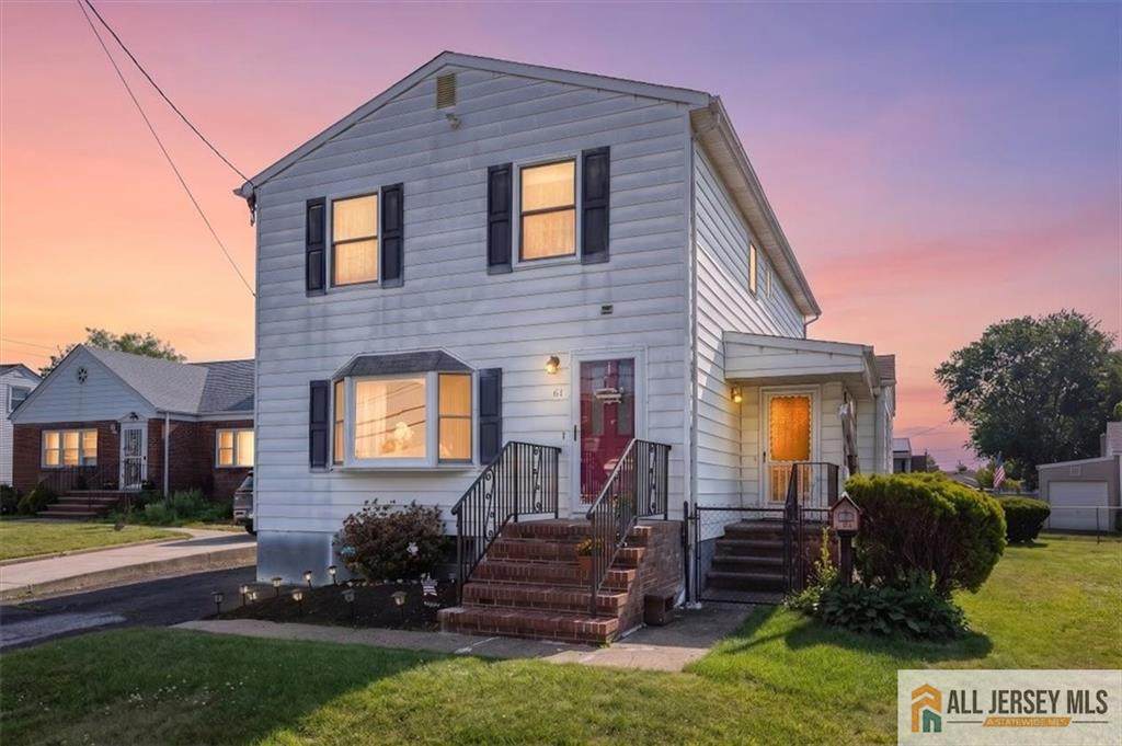 61 Beech Street - Photo 1