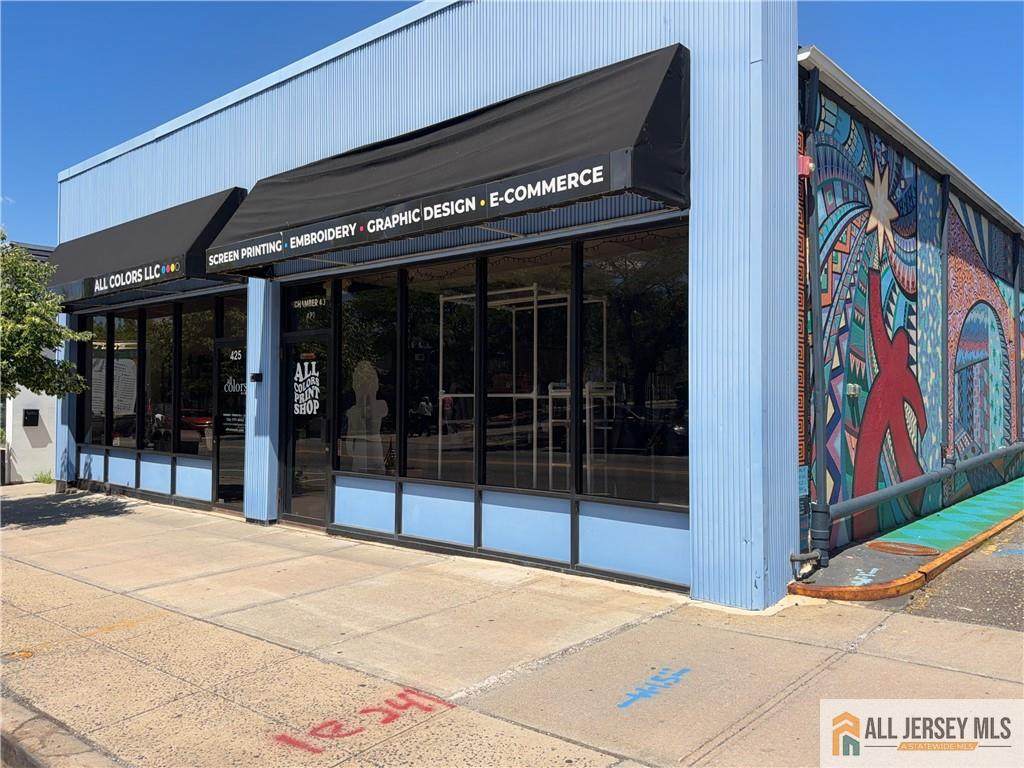 0-425-427 Raritan Avenue - Photo 1