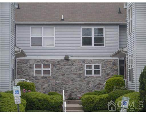 316 Ventnor Court - Photo 1