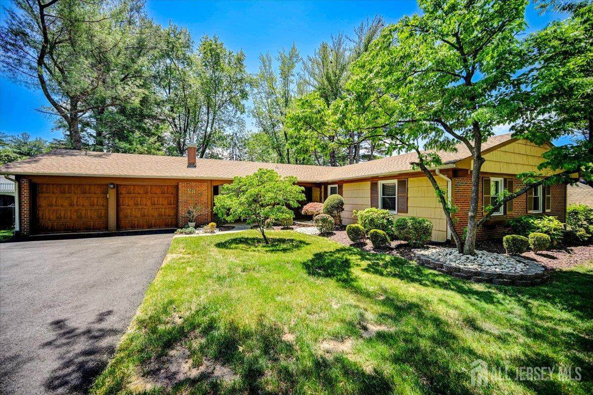 28 Morningside Drive - Photo 1