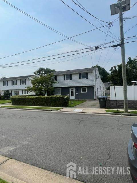 84 Laurel Street - Photo 1