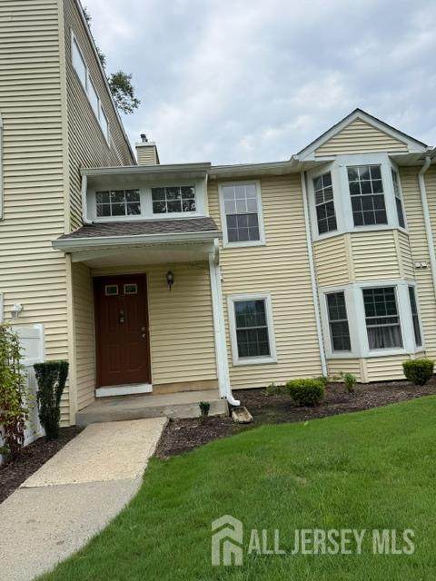 27 Dennis Court - Photo 1