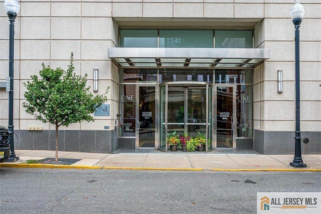 1 Spring Street - Photo 1